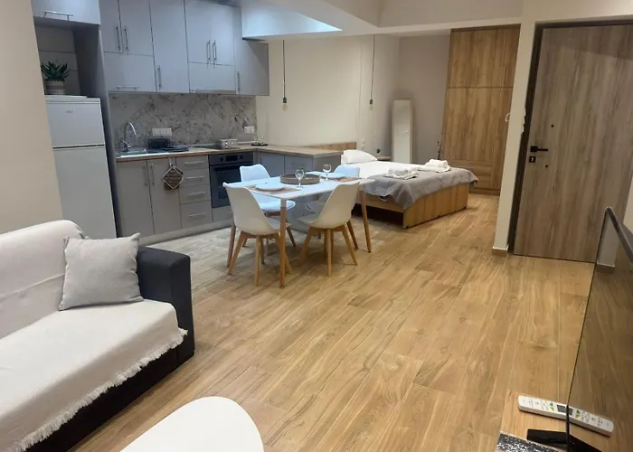 Апартаменты Milies Creekside *